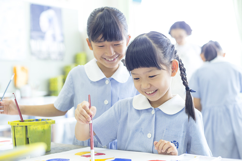 百合学院小学校<br>～10/31(金) B日程入試 出願受付中