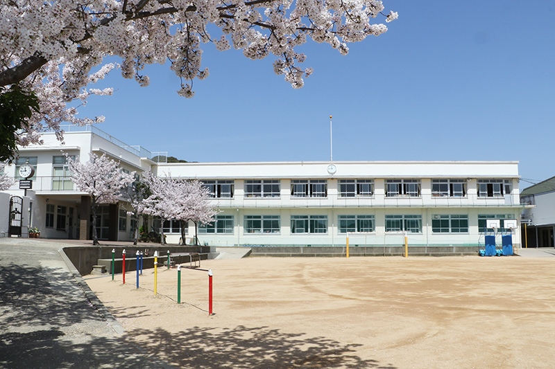 須磨浦小学校