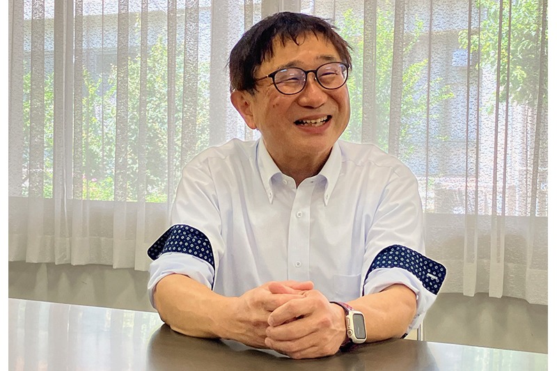 校長　上村智先生