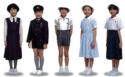 清泉小学校　制服