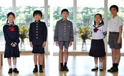 昭和学院小学校　制服